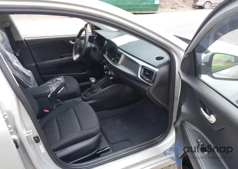 2023 Kia Rio 5-Door S z USA, uszkodzony, nr VIN 3KPA25AD0PE626212